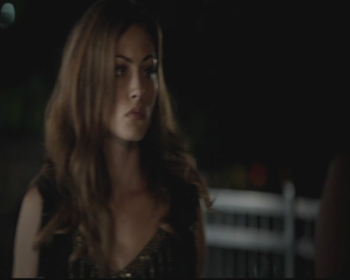 VampireDiariesWorld-dot-org_TheOriginals1x02HouseOfTheRisingSun1243.jpg