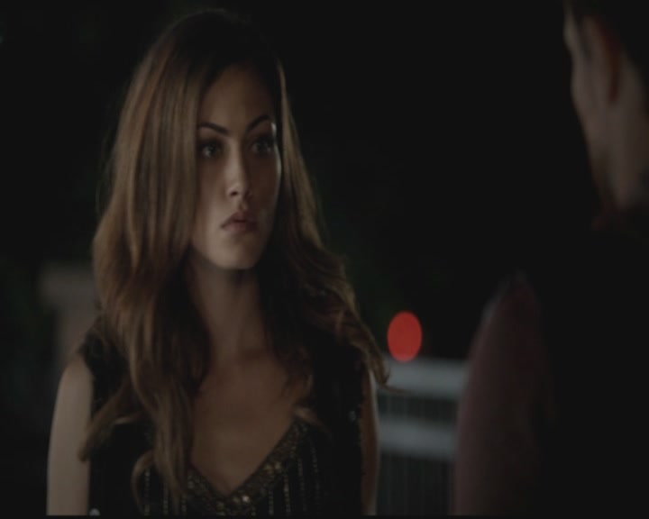 VampireDiariesWorld-dot-org_TheOriginals1x02HouseOfTheRisingSun1244.jpg