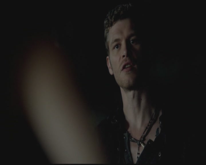 VampireDiariesWorld-dot-org_TheOriginals1x02HouseOfTheRisingSun1279.jpg