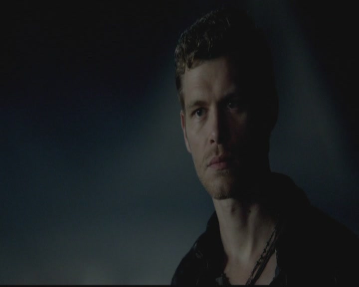 VampireDiariesWorld-dot-org_TheOriginals1x02HouseOfTheRisingSun1288.jpg