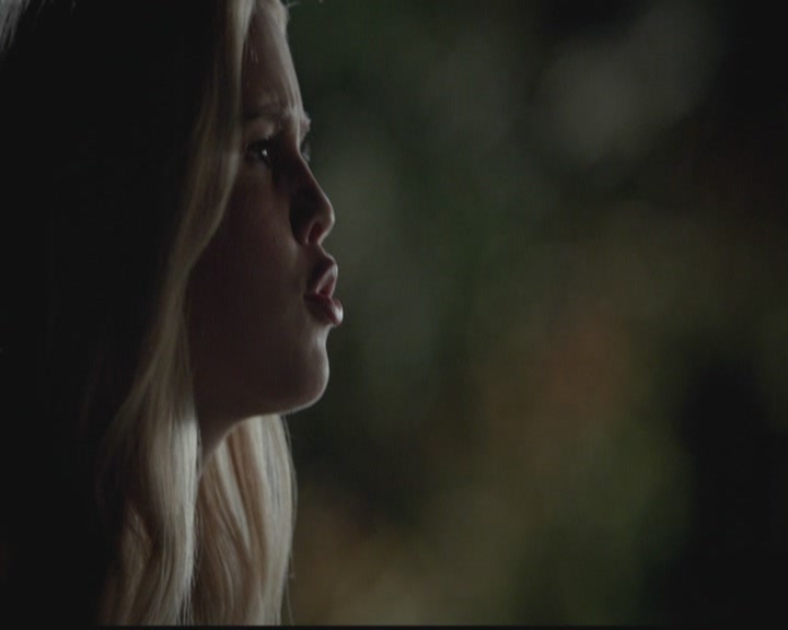 VampireDiariesWorld-dot-org_TheOriginals1x02HouseOfTheRisingSun1297.jpg