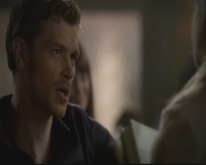 VampireDiariesWorld-dot-org_TheOriginals1x02HouseOfTheRisingSun1378.jpg