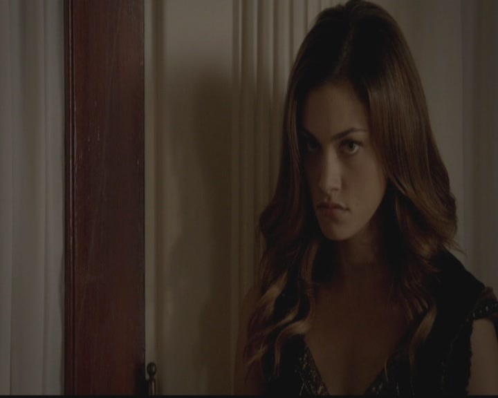 VampireDiariesWorld-dot-org_TheOriginals1x02HouseOfTheRisingSun1431.jpg