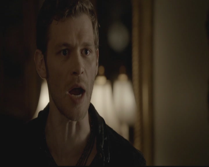 VampireDiariesWorld-dot-org_TheOriginals1x02HouseOfTheRisingSun1432.jpg