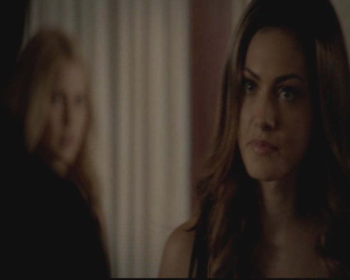 VampireDiariesWorld-dot-org_TheOriginals1x02HouseOfTheRisingSun1435.jpg