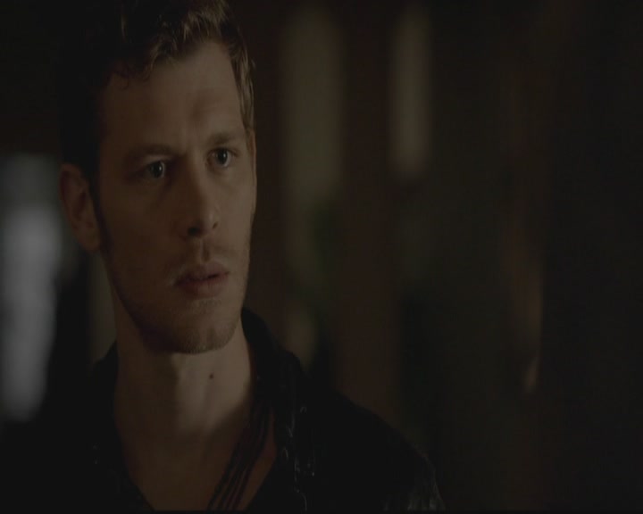 VampireDiariesWorld-dot-org_TheOriginals1x02HouseOfTheRisingSun1438.jpg