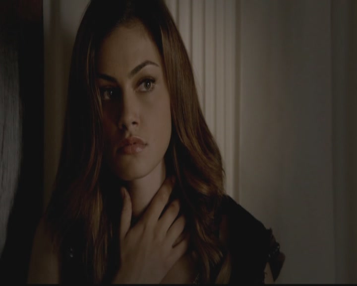 VampireDiariesWorld-dot-org_TheOriginals1x02HouseOfTheRisingSun1477.jpg