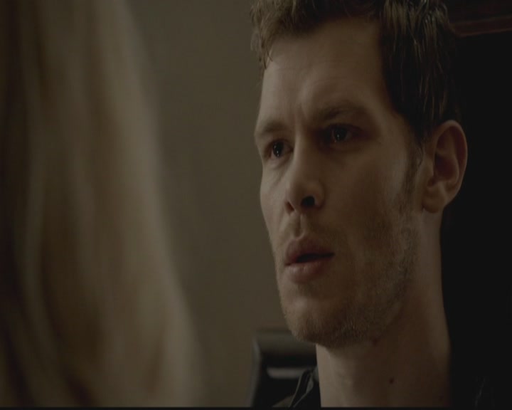 VampireDiariesWorld-dot-org_TheOriginals1x02HouseOfTheRisingSun1479.jpg