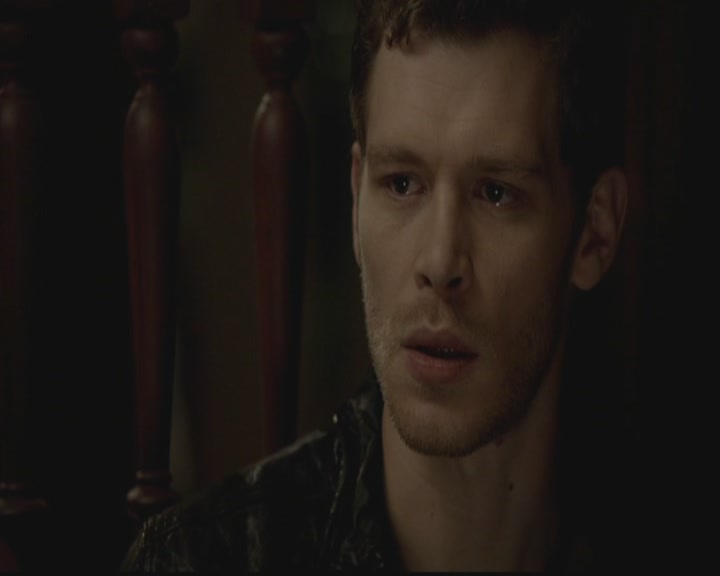 VampireDiariesWorld-dot-org_TheOriginals1x02HouseOfTheRisingSun1511.jpg