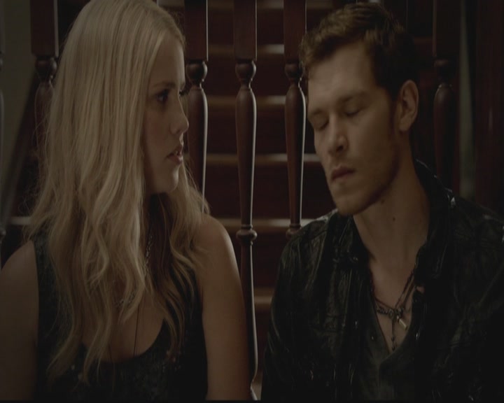 VampireDiariesWorld-dot-org_TheOriginals1x02HouseOfTheRisingSun1544.jpg