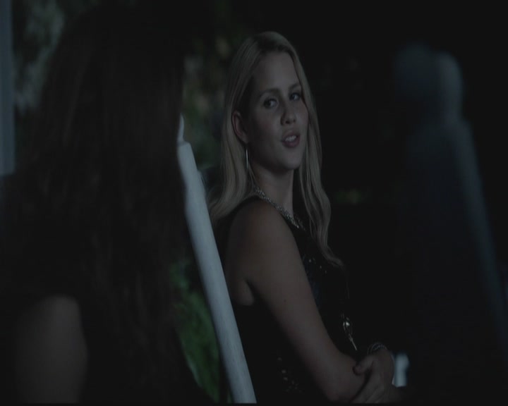 VampireDiariesWorld-dot-org_TheOriginals1x02HouseOfTheRisingSun1577.jpg