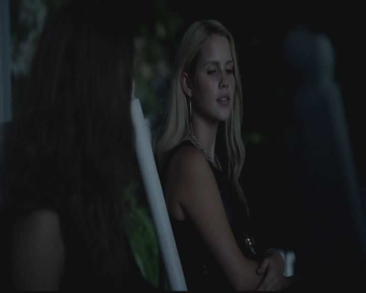 VampireDiariesWorld-dot-org_TheOriginals1x02HouseOfTheRisingSun1608.jpg