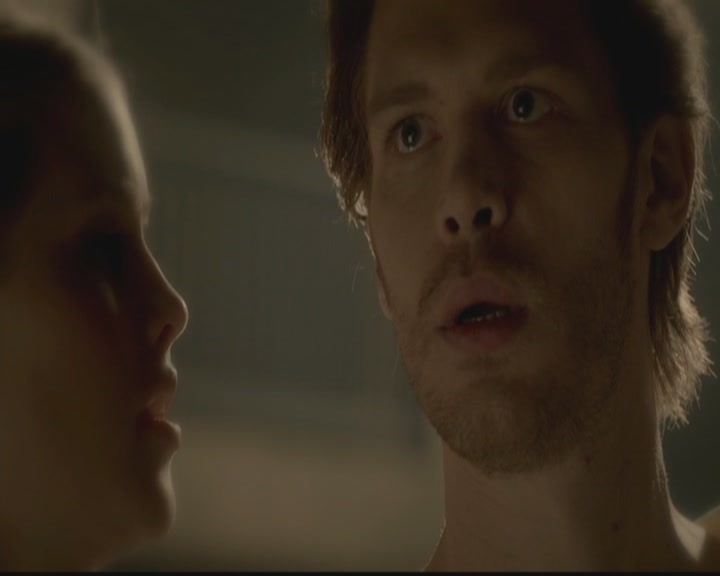 VampireDiariesWorld-dot-org_TheOriginals1x02HouseOfTheRisingSun1676.jpg