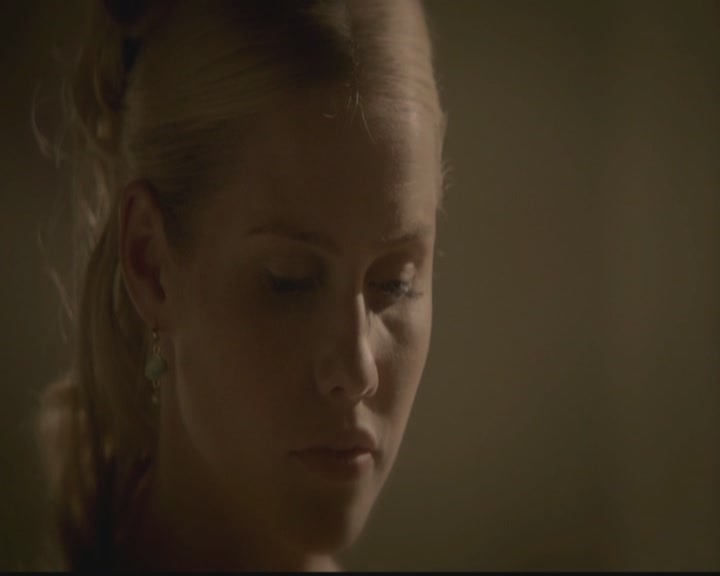 VampireDiariesWorld-dot-org_TheOriginals1x02HouseOfTheRisingSun1686.jpg