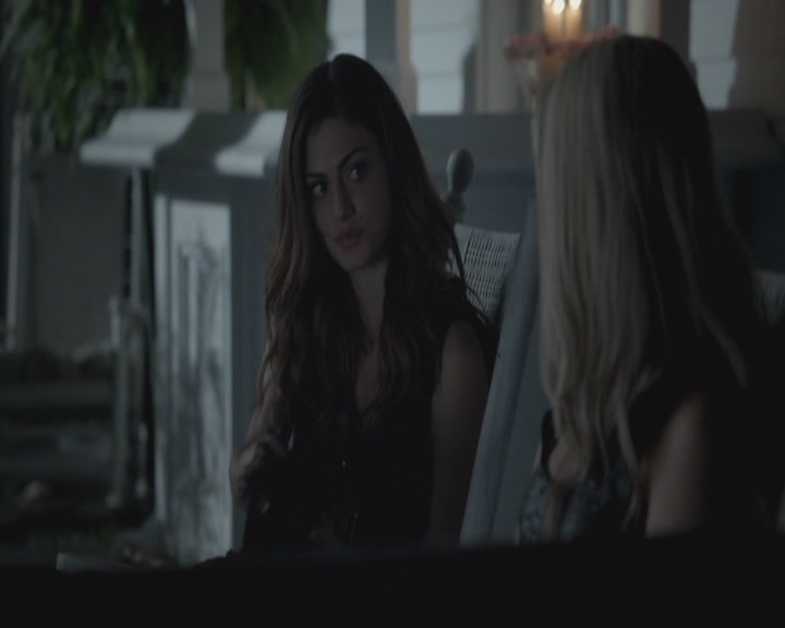 VampireDiariesWorld-dot-org_TheOriginals1x02HouseOfTheRisingSun1738.jpg