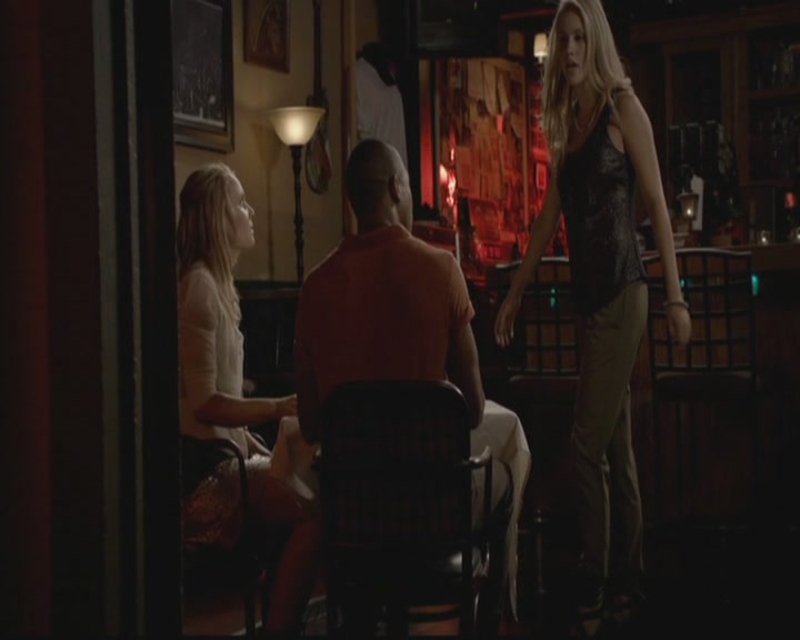 VampireDiariesWorld-dot-org_TheOriginals1x02HouseOfTheRisingSun1773.jpg