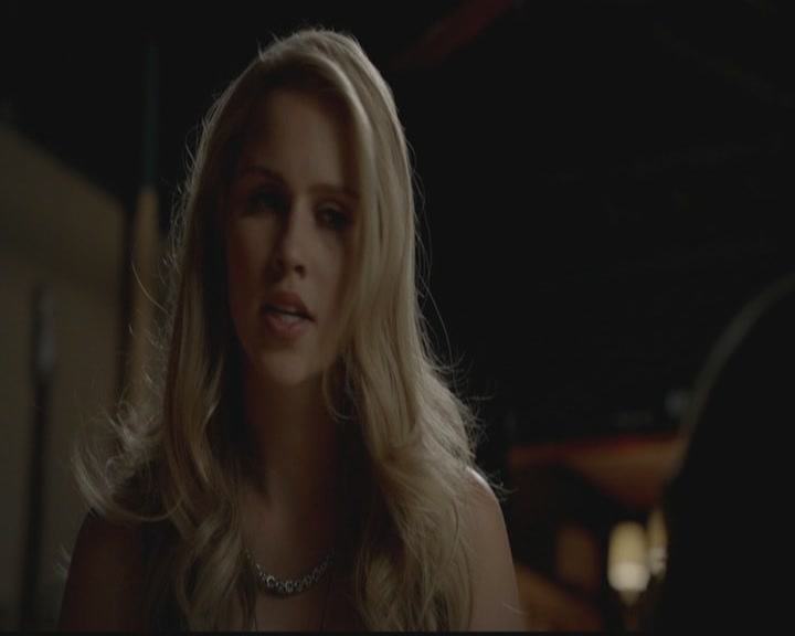 VampireDiariesWorld-dot-org_TheOriginals1x02HouseOfTheRisingSun1778.jpg