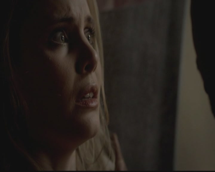 VampireDiariesWorld-dot-org_TheOriginals1x02HouseOfTheRisingSun1817.jpg