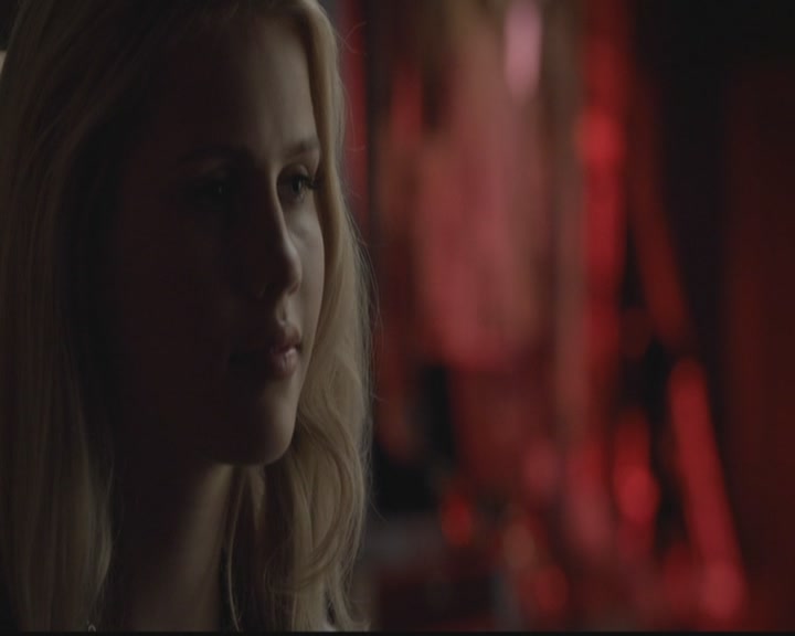 VampireDiariesWorld-dot-org_TheOriginals1x02HouseOfTheRisingSun1828.jpg