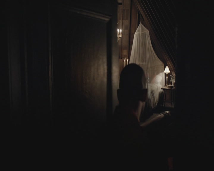 VampireDiariesWorld-dot-org_TheOriginals1x02HouseOfTheRisingSun1835.jpg