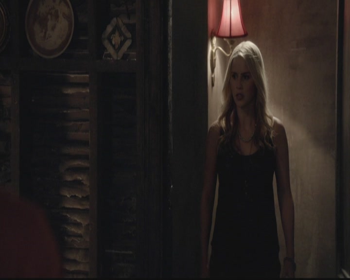 VampireDiariesWorld-dot-org_TheOriginals1x02HouseOfTheRisingSun1839.jpg