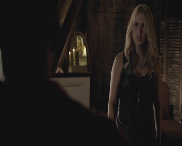 VampireDiariesWorld-dot-org_TheOriginals1x02HouseOfTheRisingSun1873.jpg