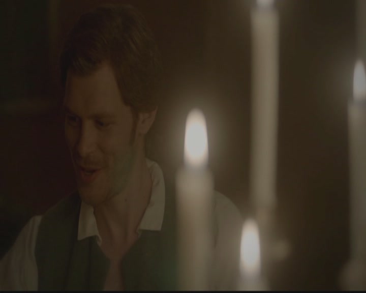 VampireDiariesWorld-dot-org_TheOriginals1x02HouseOfTheRisingSun1922.jpg