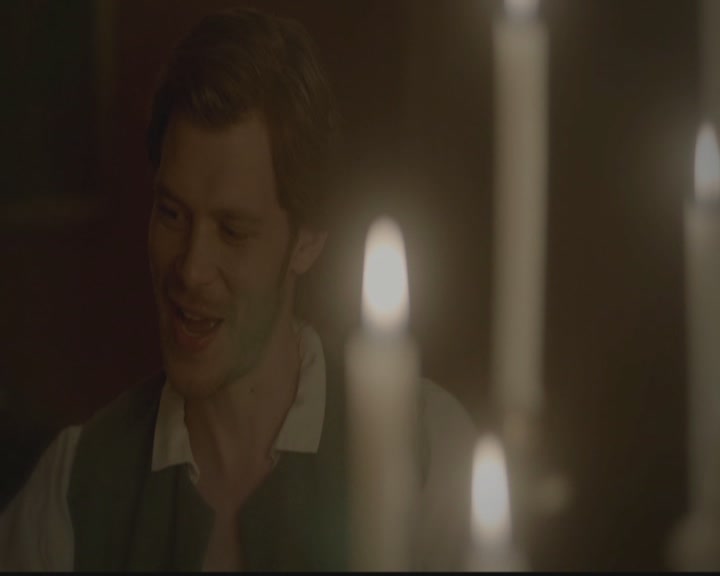 VampireDiariesWorld-dot-org_TheOriginals1x02HouseOfTheRisingSun1923.jpg