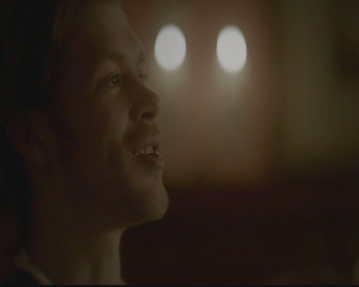 VampireDiariesWorld-dot-org_TheOriginals1x02HouseOfTheRisingSun1933.jpg