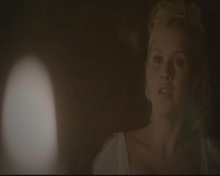 VampireDiariesWorld-dot-org_TheOriginals1x02HouseOfTheRisingSun1934.jpg