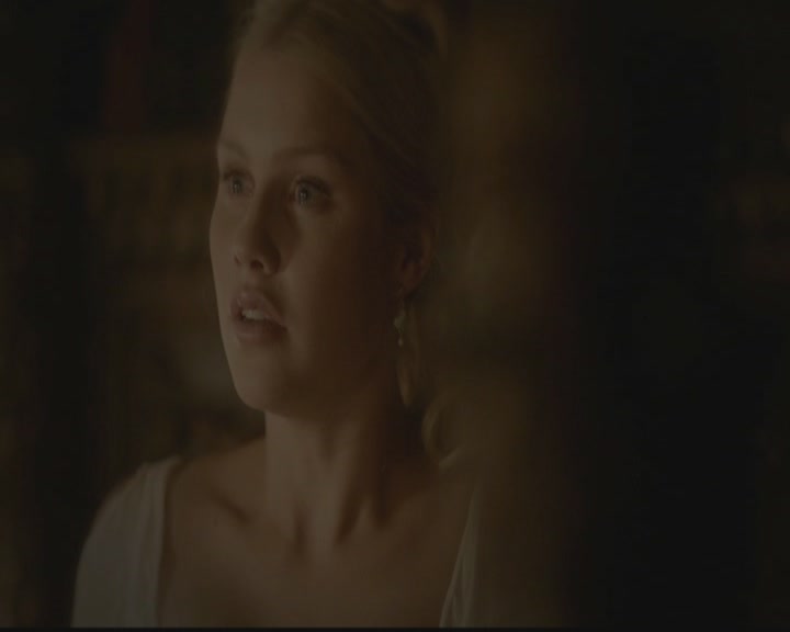 VampireDiariesWorld-dot-org_TheOriginals1x02HouseOfTheRisingSun1944.jpg