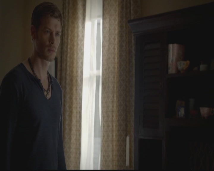 VampireDiariesWorld-dot-org_TheOriginals1x02HouseOfTheRisingSun2007.jpg