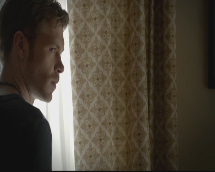 VampireDiariesWorld-dot-org_TheOriginals1x02HouseOfTheRisingSun2052.jpg