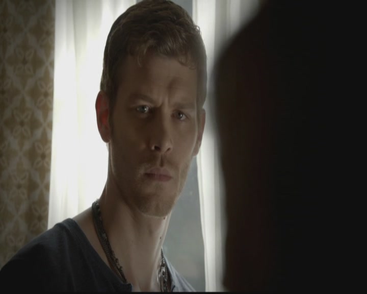 VampireDiariesWorld-dot-org_TheOriginals1x02HouseOfTheRisingSun2060.jpg