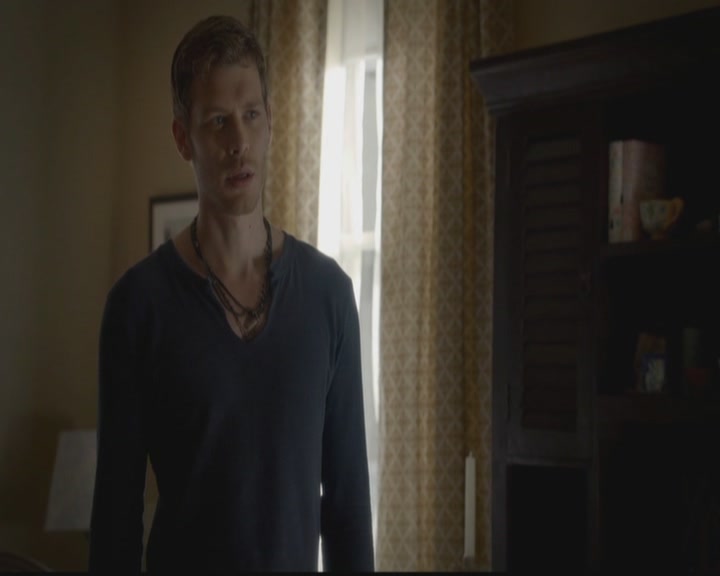 VampireDiariesWorld-dot-org_TheOriginals1x02HouseOfTheRisingSun2136.jpg