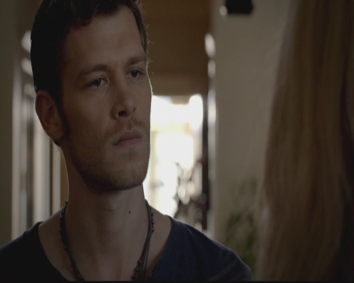 VampireDiariesWorld-dot-org_TheOriginals1x02HouseOfTheRisingSun2220.jpg