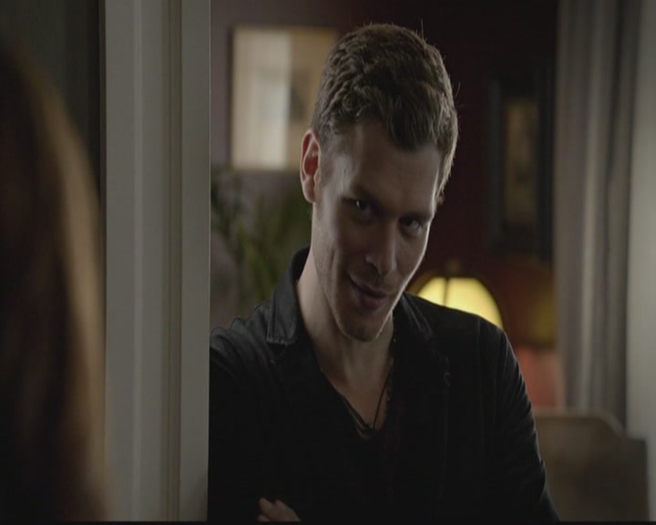 VampireDiariesWorld-dot-org_TheOriginals1x03TangledUpInBlue0117.jpg