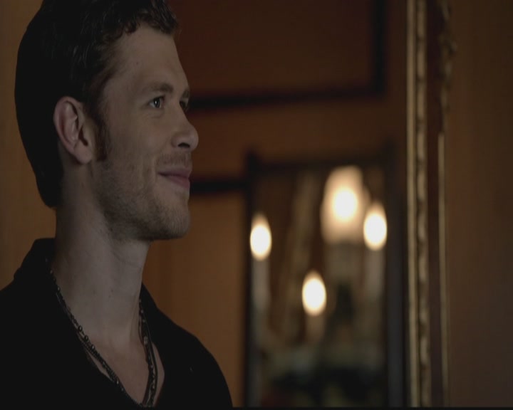 VampireDiariesWorld-dot-org_TheOriginals1x03TangledUpInBlue0274.jpg