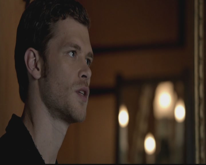 VampireDiariesWorld-dot-org_TheOriginals1x03TangledUpInBlue0292.jpg