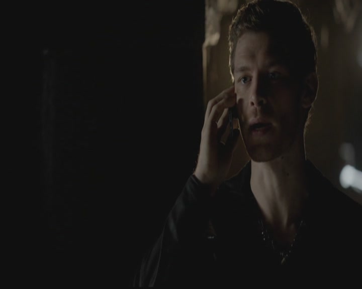 VampireDiariesWorld-dot-org_TheOriginals1x03TangledUpInBlue0365.jpg