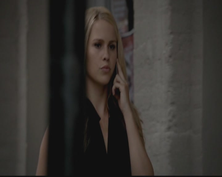 VampireDiariesWorld-dot-org_TheOriginals1x03TangledUpInBlue0375.jpg