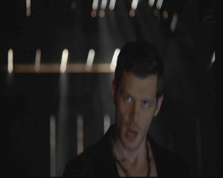 VampireDiariesWorld-dot-org_TheOriginals1x03TangledUpInBlue0388.jpg