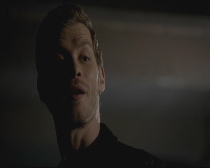 VampireDiariesWorld-dot-org_TheOriginals1x03TangledUpInBlue0407.jpg