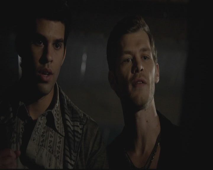 VampireDiariesWorld-dot-org_TheOriginals1x03TangledUpInBlue0437.jpg