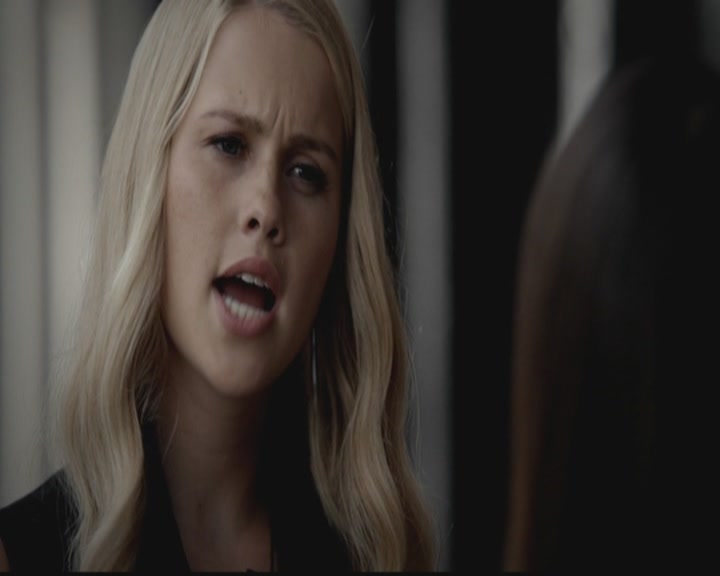 VampireDiariesWorld-dot-org_TheOriginals1x03TangledUpInBlue0477.jpg