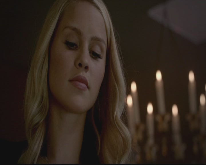 VampireDiariesWorld-dot-org_TheOriginals1x03TangledUpInBlue0528.jpg