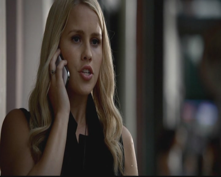 VampireDiariesWorld-dot-org_TheOriginals1x03TangledUpInBlue0562.jpg