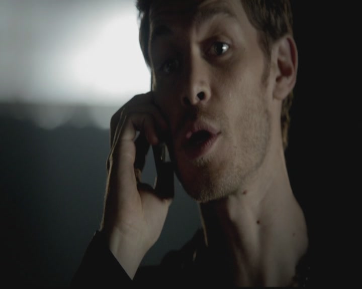 VampireDiariesWorld-dot-org_TheOriginals1x03TangledUpInBlue0576.jpg