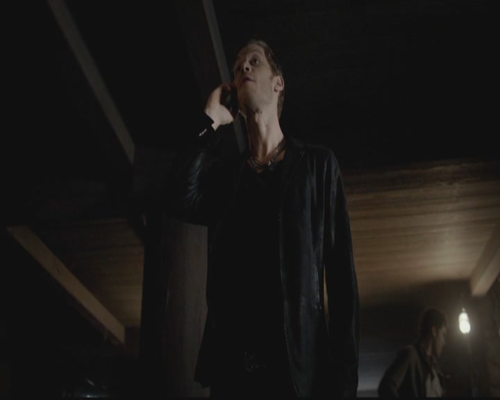 VampireDiariesWorld-dot-org_TheOriginals1x03TangledUpInBlue0581.jpg