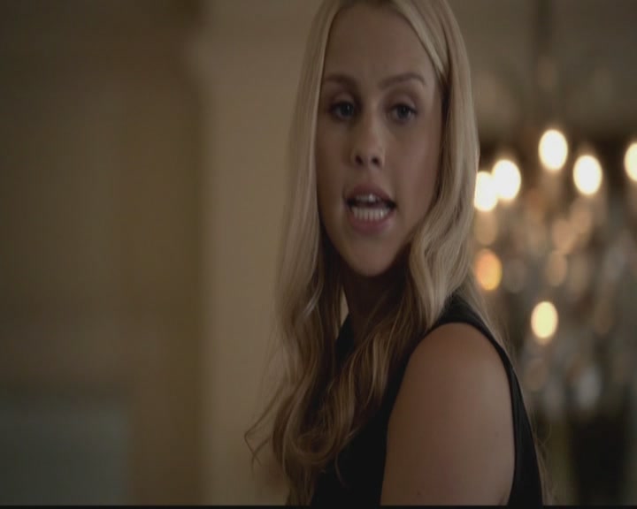 VampireDiariesWorld-dot-org_TheOriginals1x03TangledUpInBlue0601.jpg